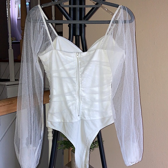 White bodysuit with dotted mesh sleeves. - Picture 4 of 5
